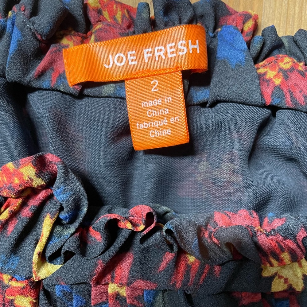 Joe Fresh Free Flowing Skirt Size 2 - Picture 2 of 9